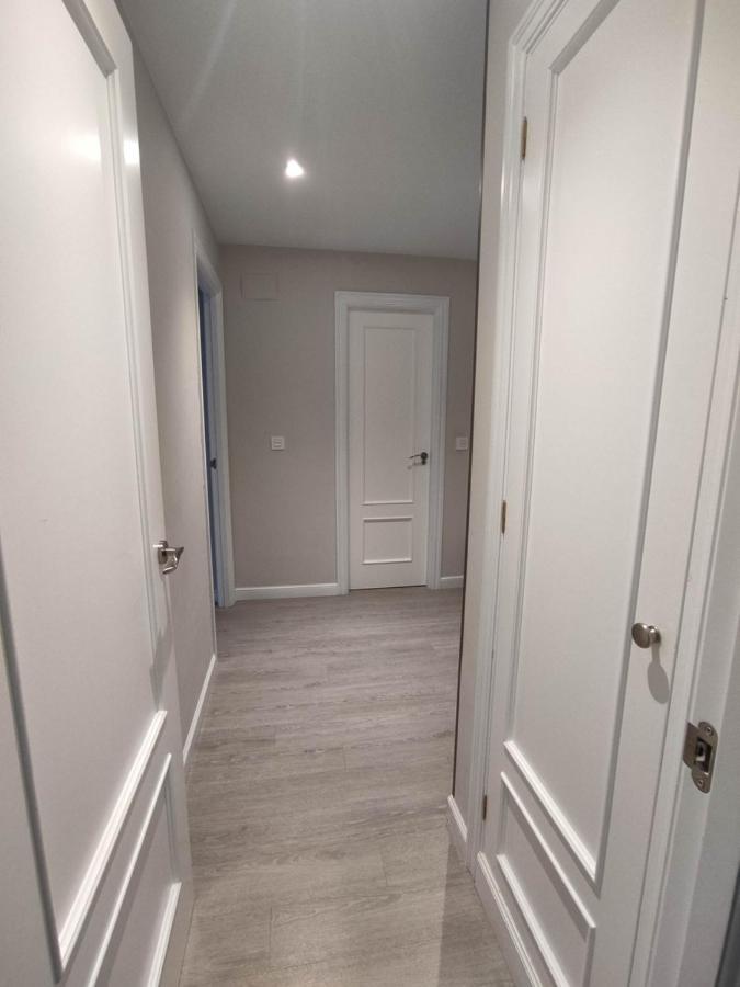 Precioso Apartamento Con Terraza, Pistas De Padel Y Piscinas Apartment Кастро-Урдиалес Екстериор снимка